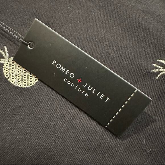 Romeo & Juliet Top Couture Embroidered NEW! - Picture 6 of 10